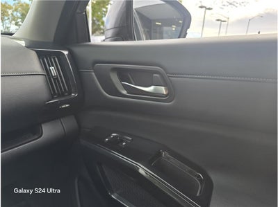 2022 Nissan Pathfinder SV Sport Utility 4D