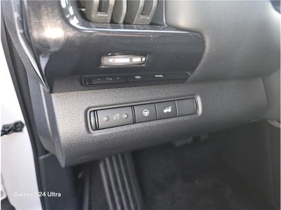 2024 Nissan Pathfinder SV Sport Utility 4D