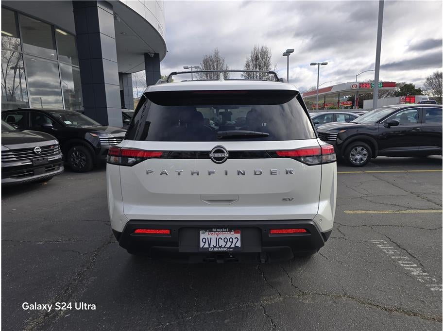 2024 Nissan Pathfinder SV Sport Utility 4D