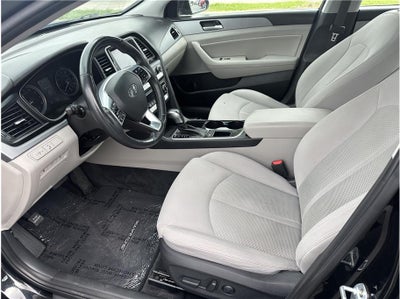 2019 Hyundai Sonata SEL Sedan 4D