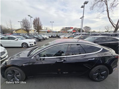 2019 Tesla Model 3 Standard Range Sedan 4D