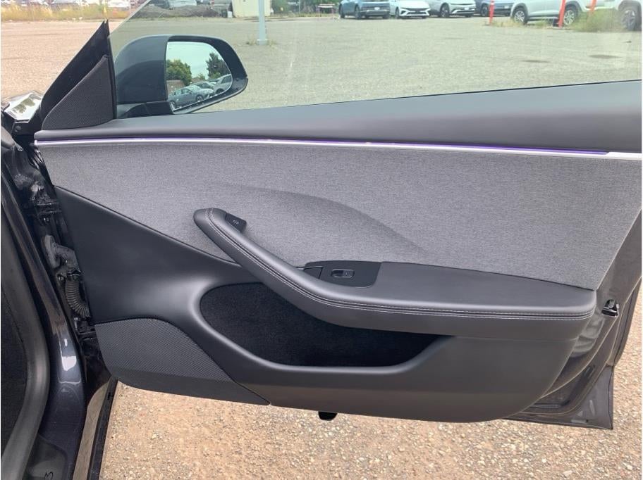 2024 Tesla Model 3 Long Range Sedan 4D