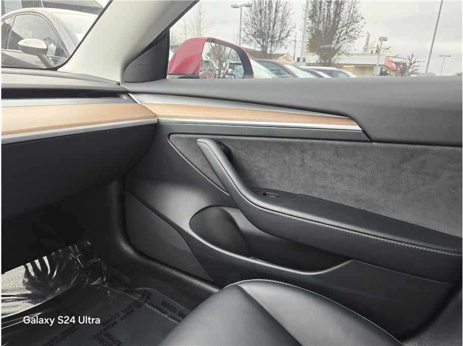 2023 Tesla Model 3 Performance Sedan 4D