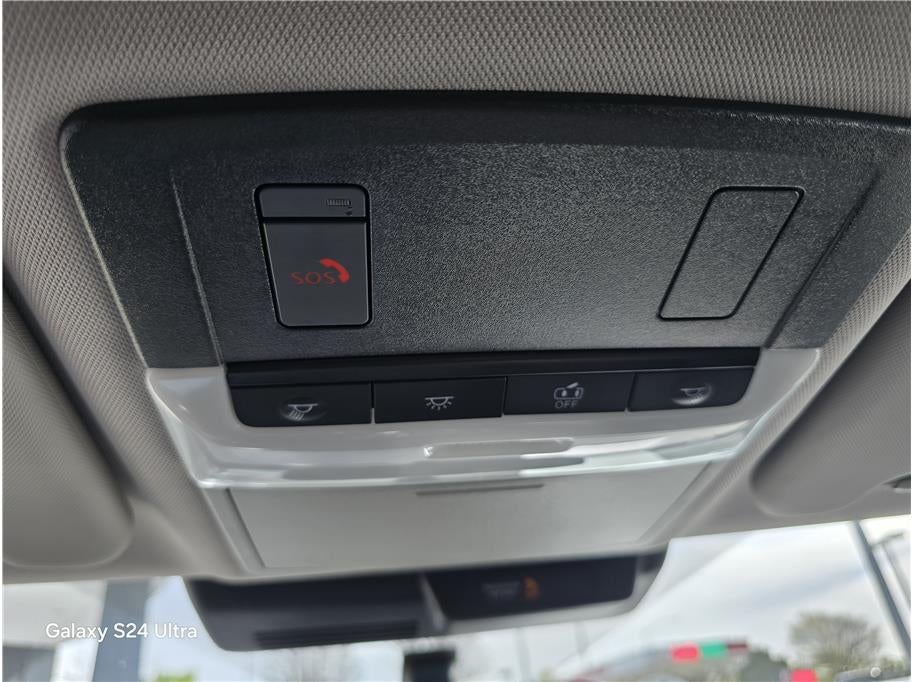 2024 Mitsubishi Outlander SE Sport Utility 4D