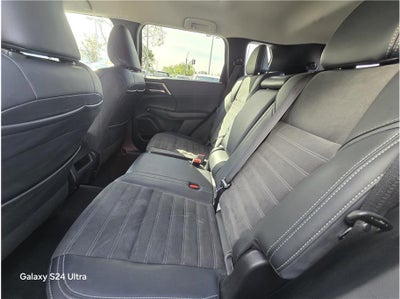 2024 Mitsubishi Outlander SE Sport Utility 4D