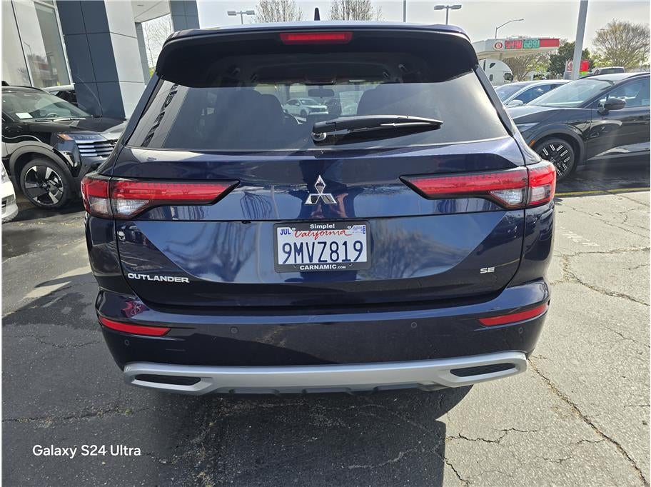2024 Mitsubishi Outlander SE Sport Utility 4D