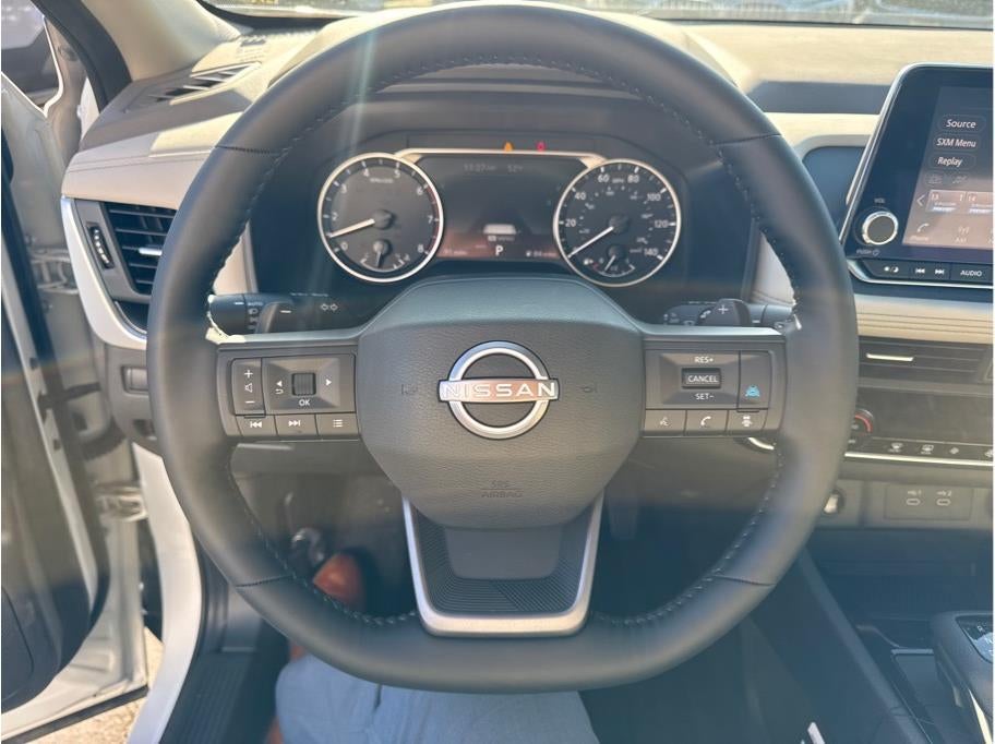 2025 Nissan Rogue SV Sport Utility 4D