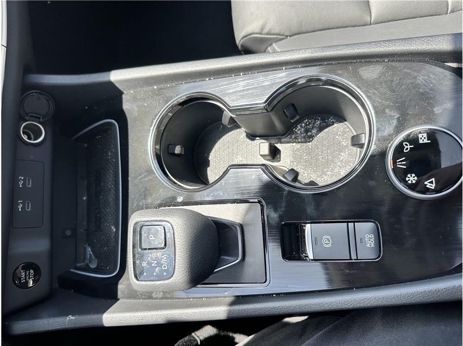 2025 Nissan Rogue SL Sport Utility 4D