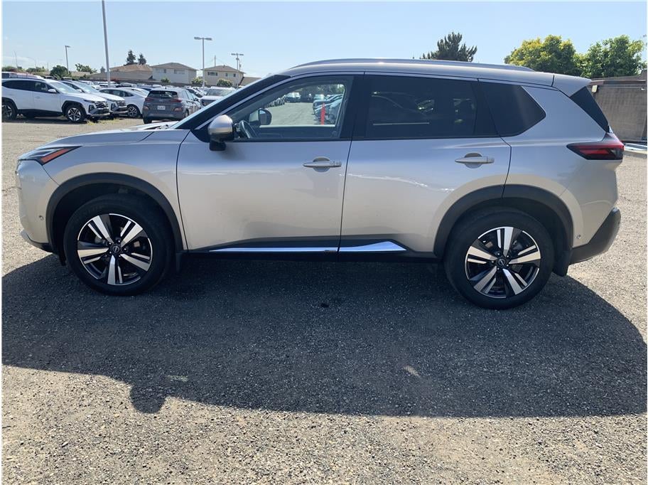 2023 Nissan Rogue Platinum (2023.5) Sport Utility 4D