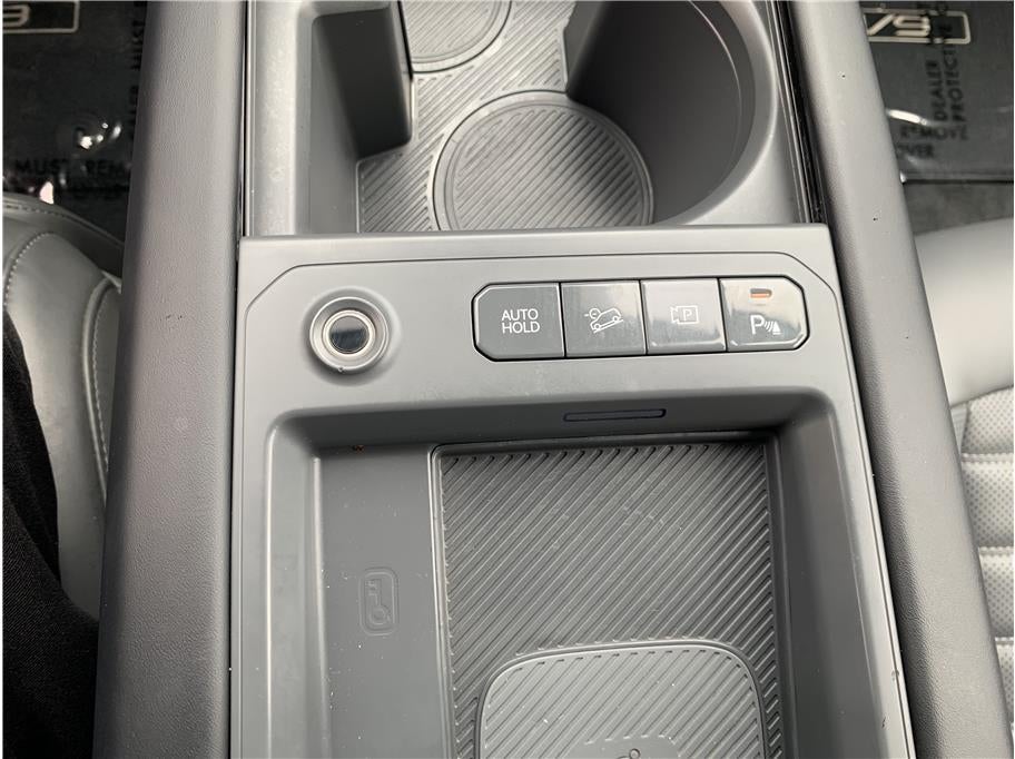 2024 Kia EV9 Land Sport Utility 4D