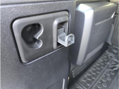 2022 Land Rover Defender 110 S Sport Utility 4D