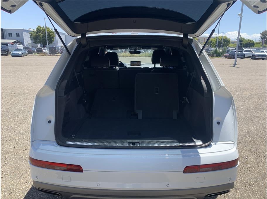 2018 Audi Q7 3.0T Premium Plus Sport Utility 4D
