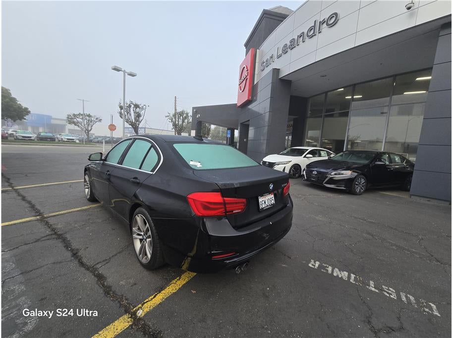 2018 BMW 3 Series 330i Sedan 4D