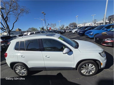 2015 Volkswagen Tiguan 2.0T SEL Sport Utility 4D