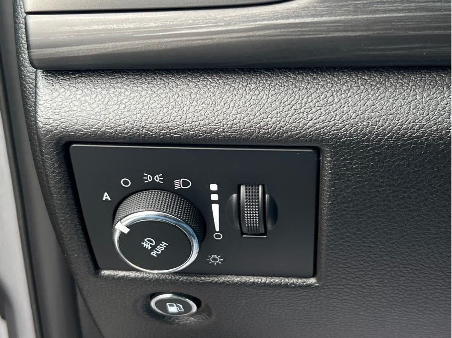 2021 Jeep Grand Cherokee Laredo X Sport Utility 4D