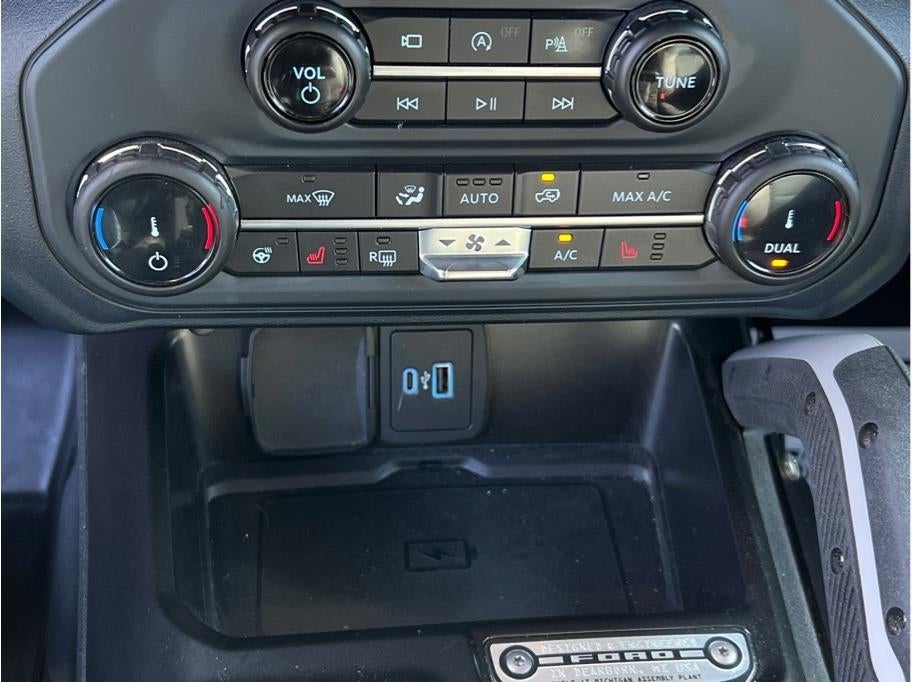 2022 Ford Bronco Outer Banks Sport Utility 4D