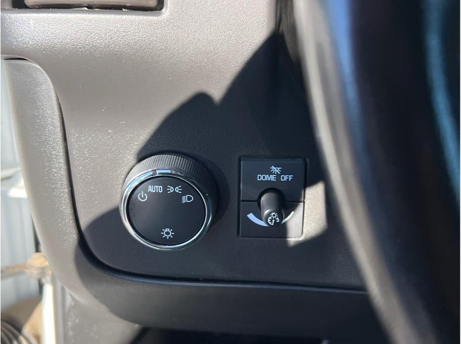 2017 Chevrolet Express 2500 Passenger LS Van 3D