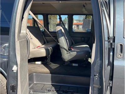 2017 Chevrolet Express 2500 Passenger LS Van 3D