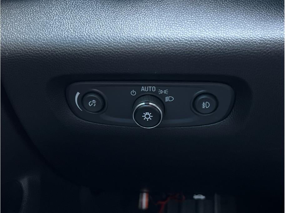 2019 Chevrolet Traverse LT Sport Utility 4D