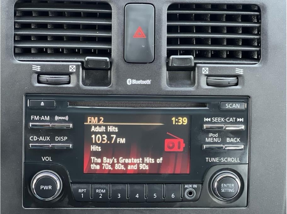 2015 Nissan LEAF S Hatchback 4D