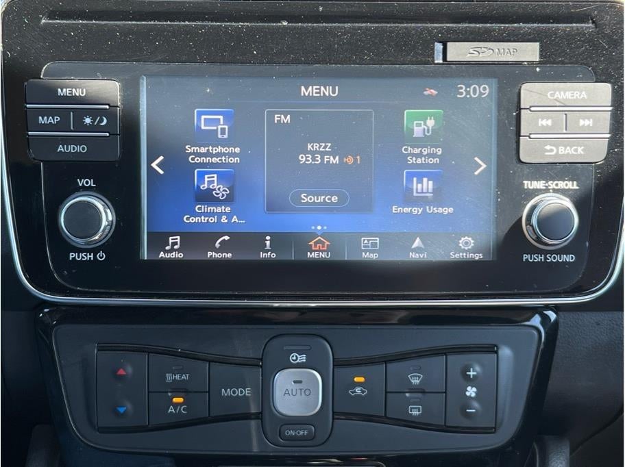 2018 Nissan LEAF SV Hatchback 4D