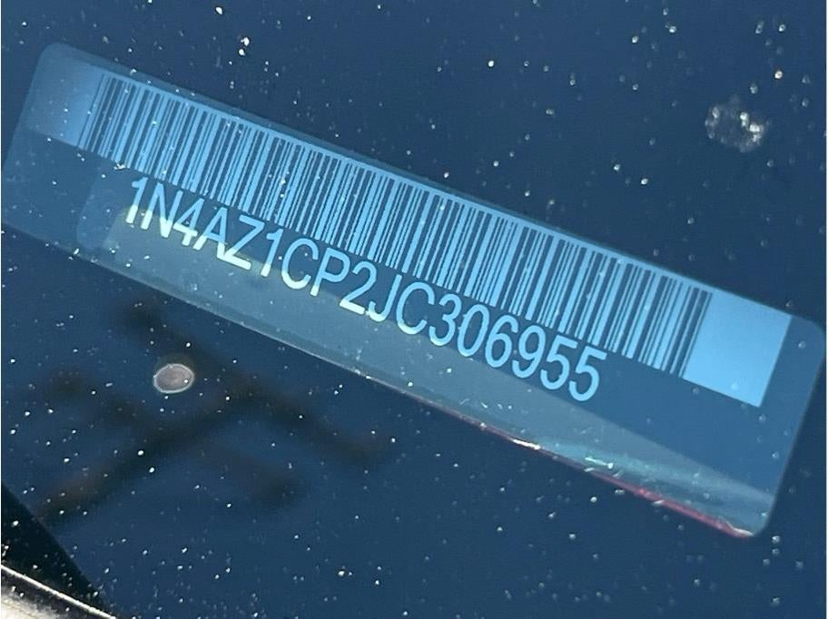 2018 Nissan LEAF SV Hatchback 4D