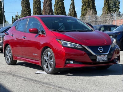 2018 Nissan LEAF SV Hatchback 4D