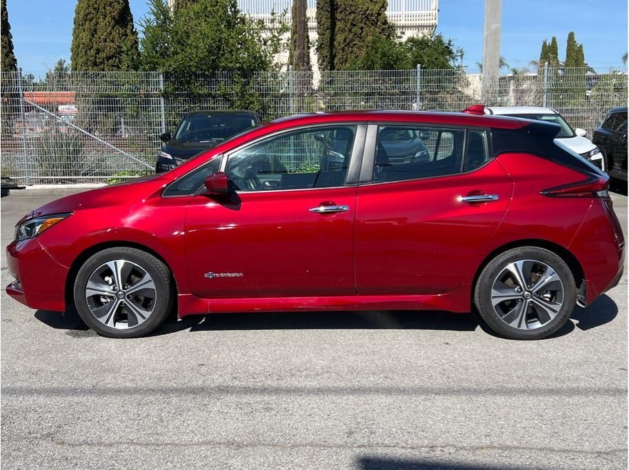 2018 Nissan LEAF SV Hatchback 4D