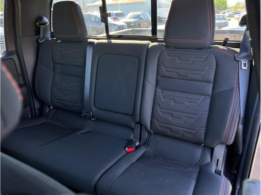 2024 Nissan Frontier Crew Cab PRO-4X Pickup 4D 5 ft