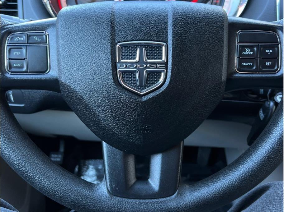 2019 Dodge Grand Caravan Passenger SE Minivan 4D