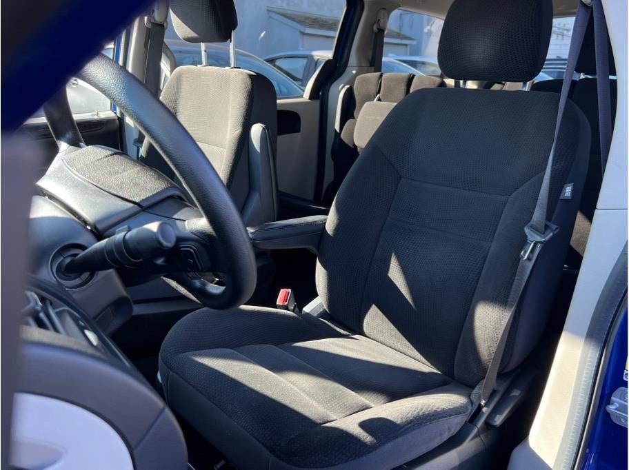 2019 Dodge Grand Caravan Passenger SE Minivan 4D