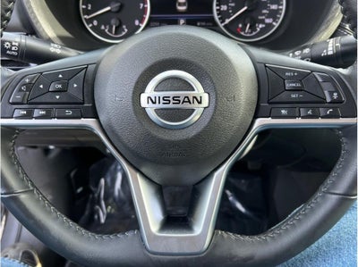 2023 Nissan Sentra SV Sedan 4D