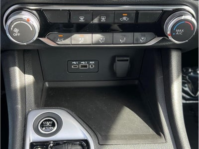 2023 Nissan Sentra SV Sedan 4D
