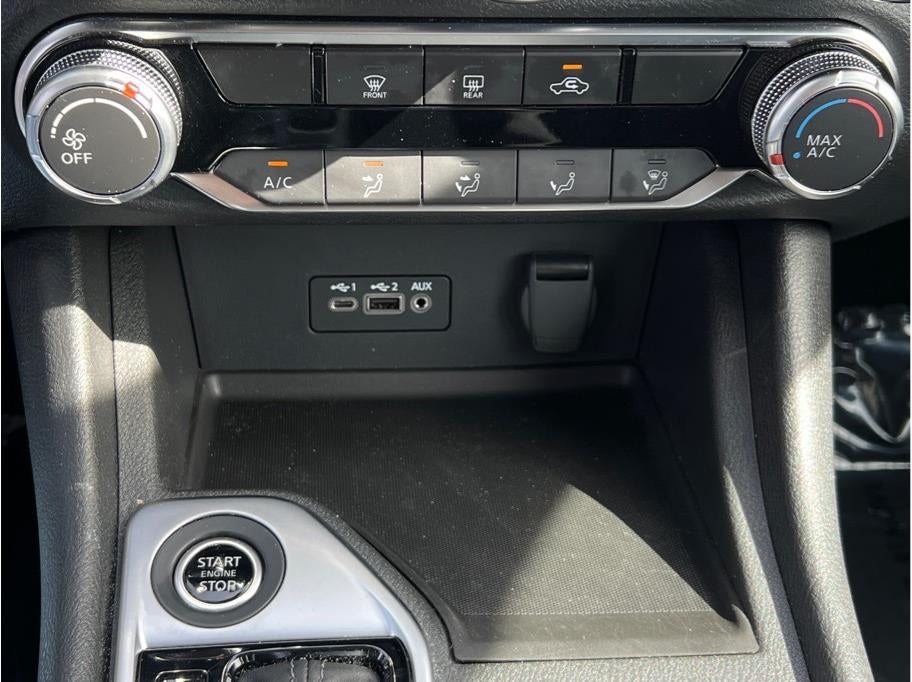 2023 Nissan Sentra SV Sedan 4D