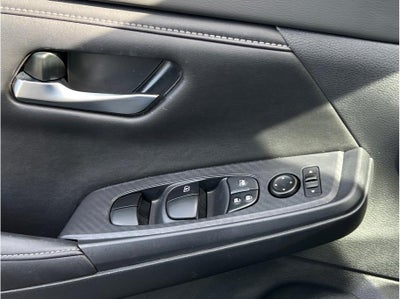 2023 Nissan Sentra SV Sedan 4D