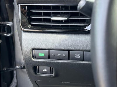 2023 Nissan Sentra SV Sedan 4D