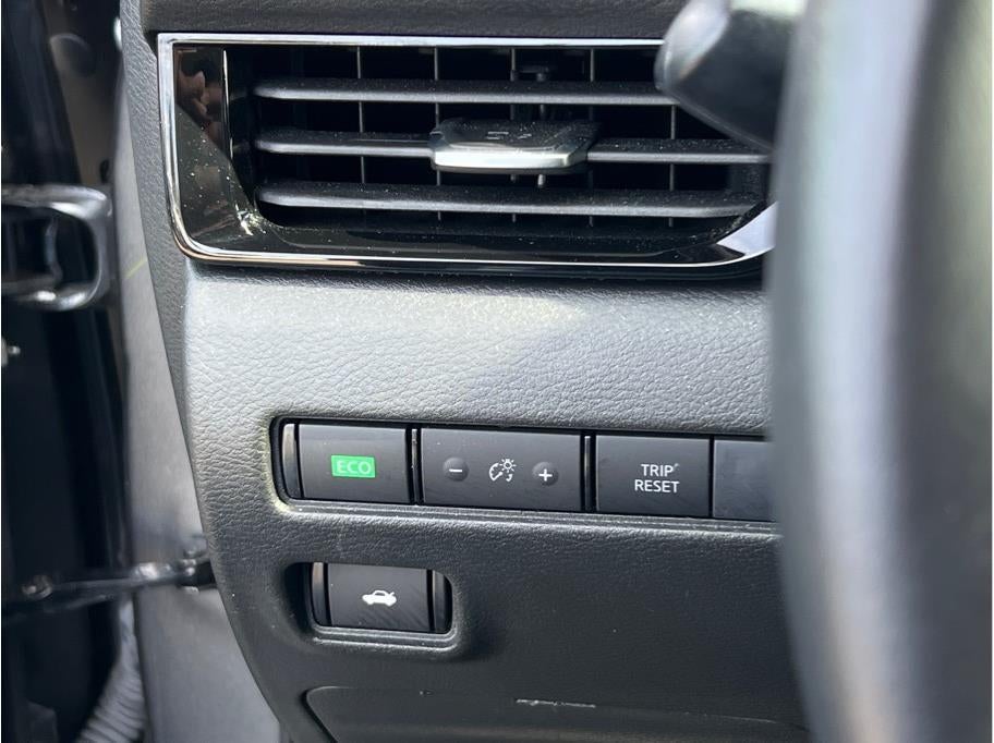 2023 Nissan Sentra SV Sedan 4D