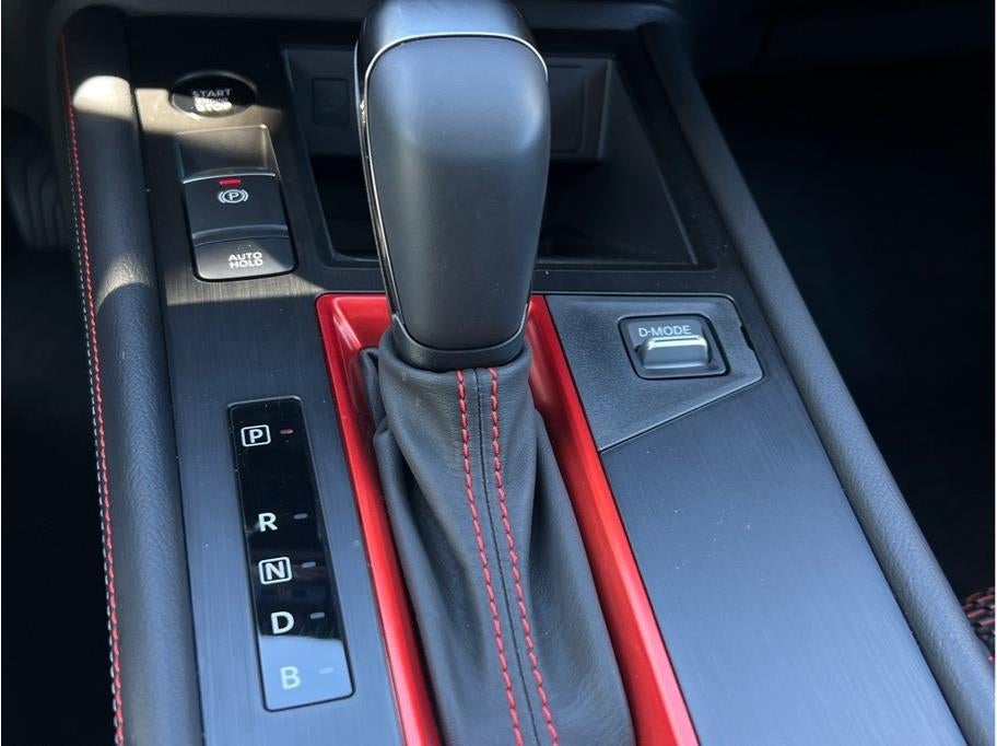 2025 Nissan Kicks SR Sport Utility 4D