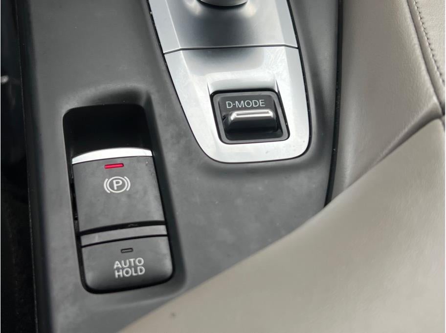 2023 INFINITI QX50 LUXE Sport Utility 4D