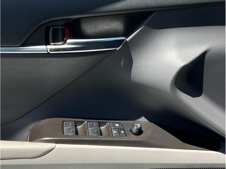 2023 Toyota Camry LE Sedan 4D