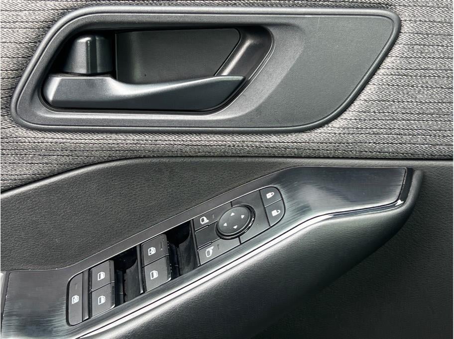 2023 Nissan Rogue S (2023.5) Sport Utility 4D