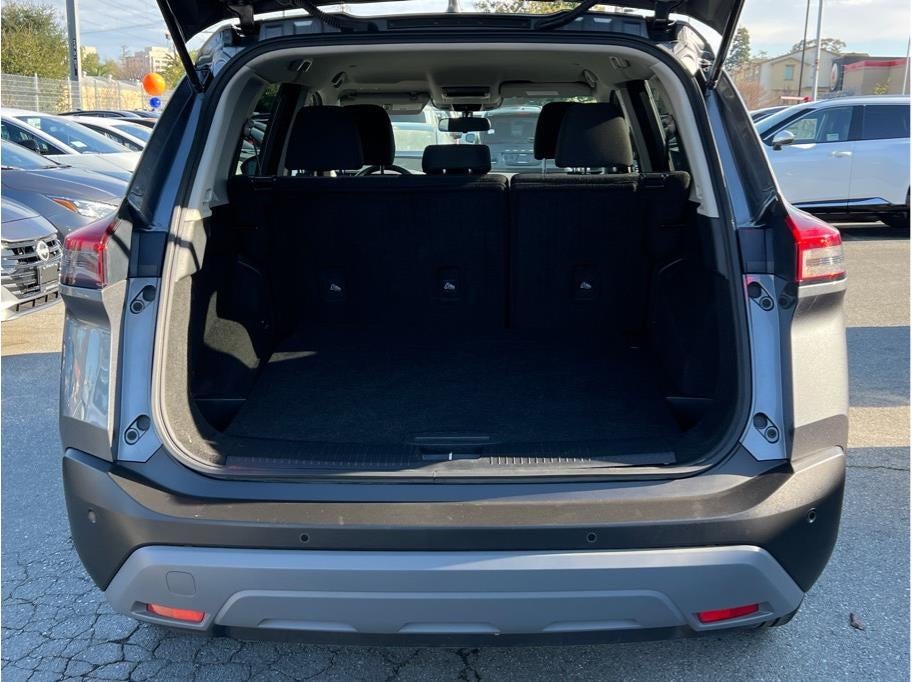 2023 Nissan Rogue SV (2023.5) Sport Utility 4D