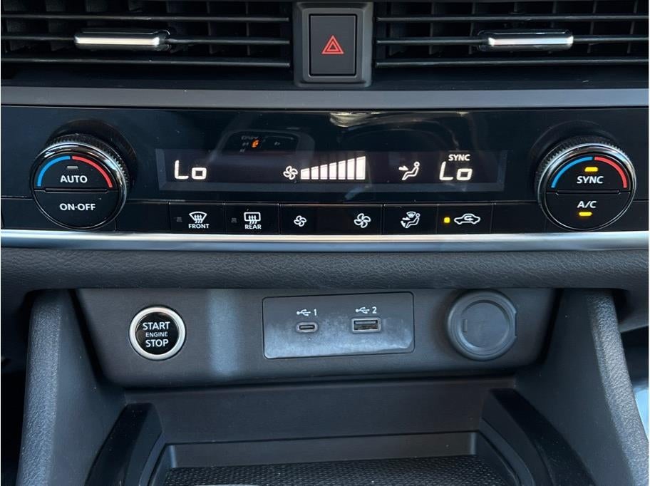 2023 Nissan Rogue SV (2023.5) Sport Utility 4D