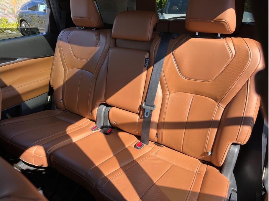 2023 INFINITI QX60 SENSORY Sport Utility 4D