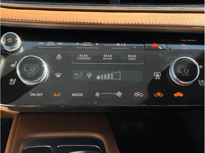2023 INFINITI QX60 SENSORY Sport Utility 4D