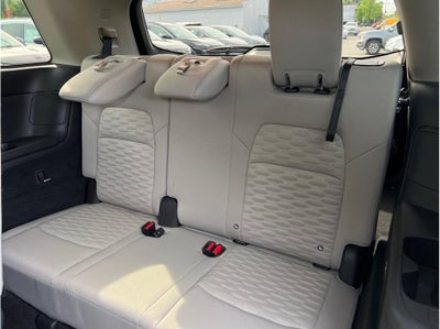 2022 Nissan Pathfinder SV Sport Utility 4D
