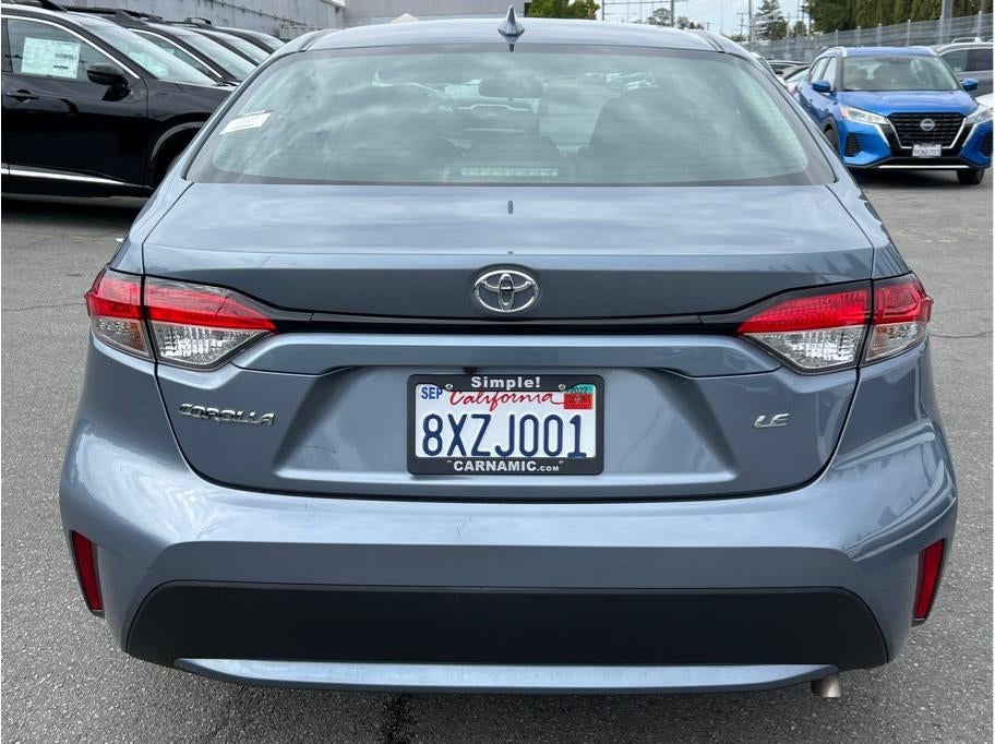 2022 Toyota Corolla LE Sedan 4D
