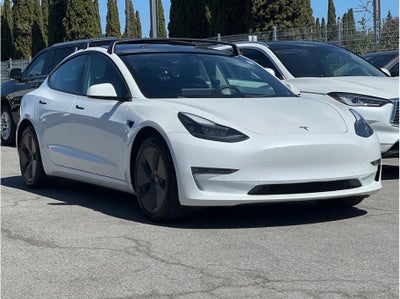 2022 Tesla Model 3 Long Range Sedan 4D