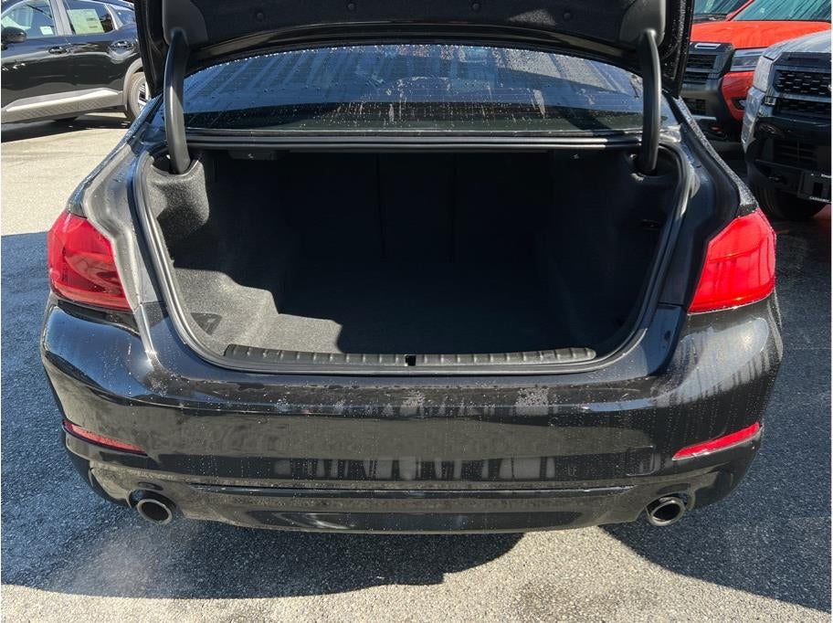 2018 BMW 5 Series 530i Sedan 4D