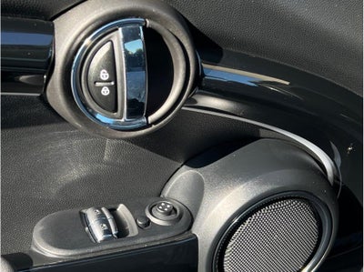 2022 MINI Hardtop 2 Door Cooper SE Hatchback 2D